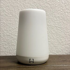 Hatch White Sound Machine